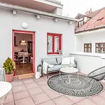 Turnkey I Main Bus Station Appartement Praag