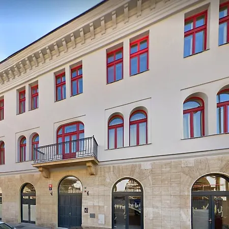 Turnkey I Main Bus Station Appartamento Praga