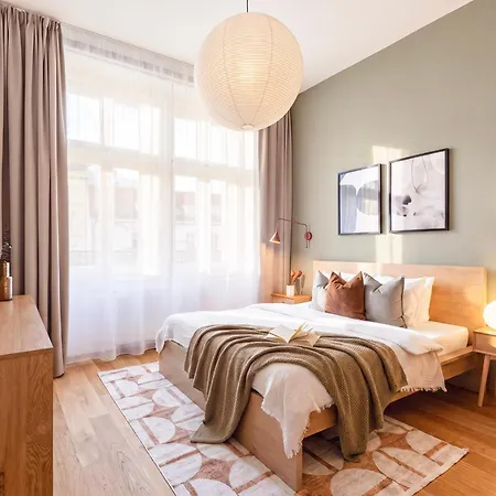 Turnkey I Main Bus Station Apartamento Praga