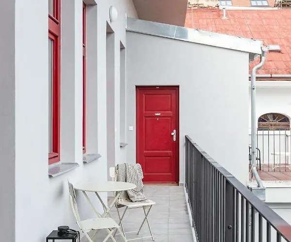 Turnkey I Main Bus Station Apartment