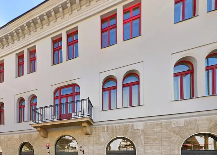 Turnkey I Main Bus Station Apartment Prag