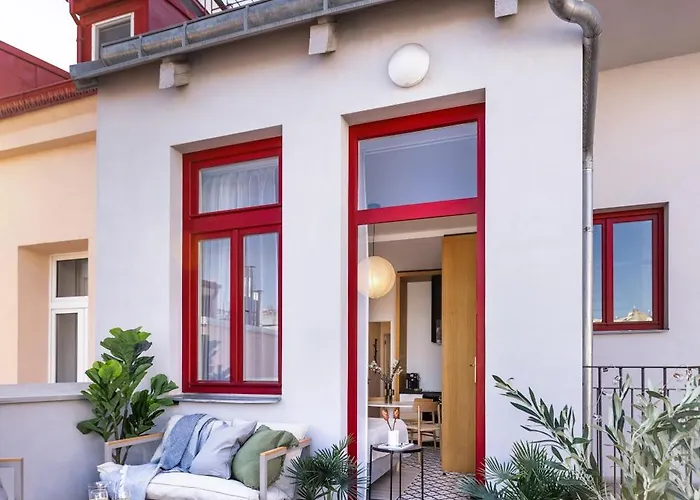 Turnkey I Main Bus Station Apartment Prag